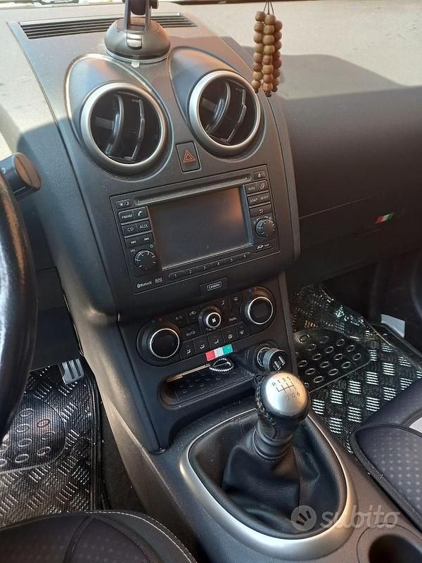 Usata Nissan Qashqai 2012 Grigio SUV