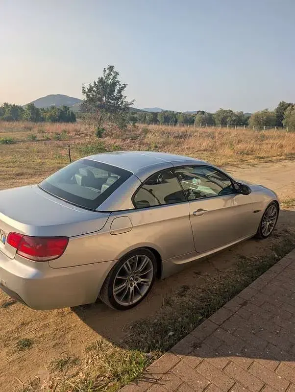 Usata BMW 330 Cabriolet M Sport 245 CV (180 kW) 2008 Grigio Cabrio