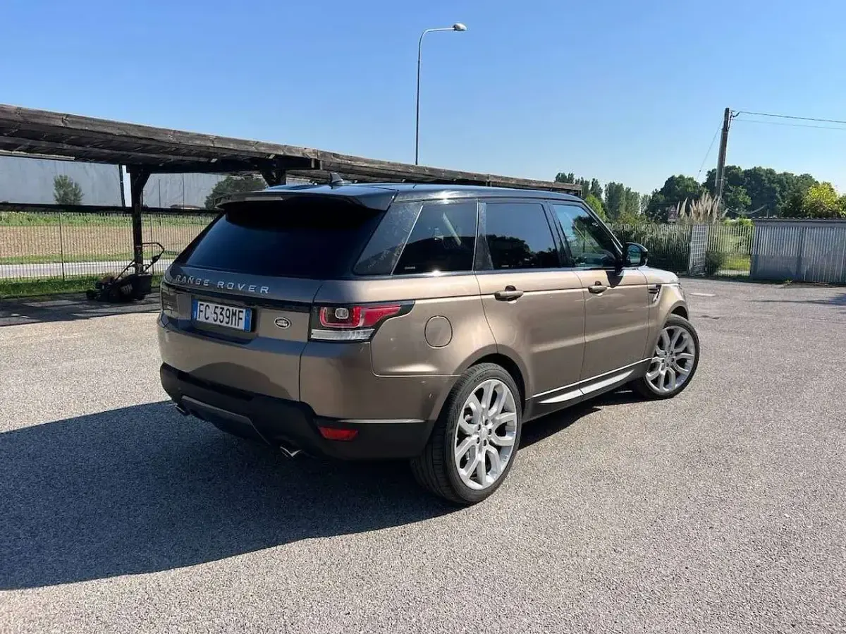 Usata Land Rover Range Rover HSE 249 CV (183 kW) 2016 Grigio SUV
