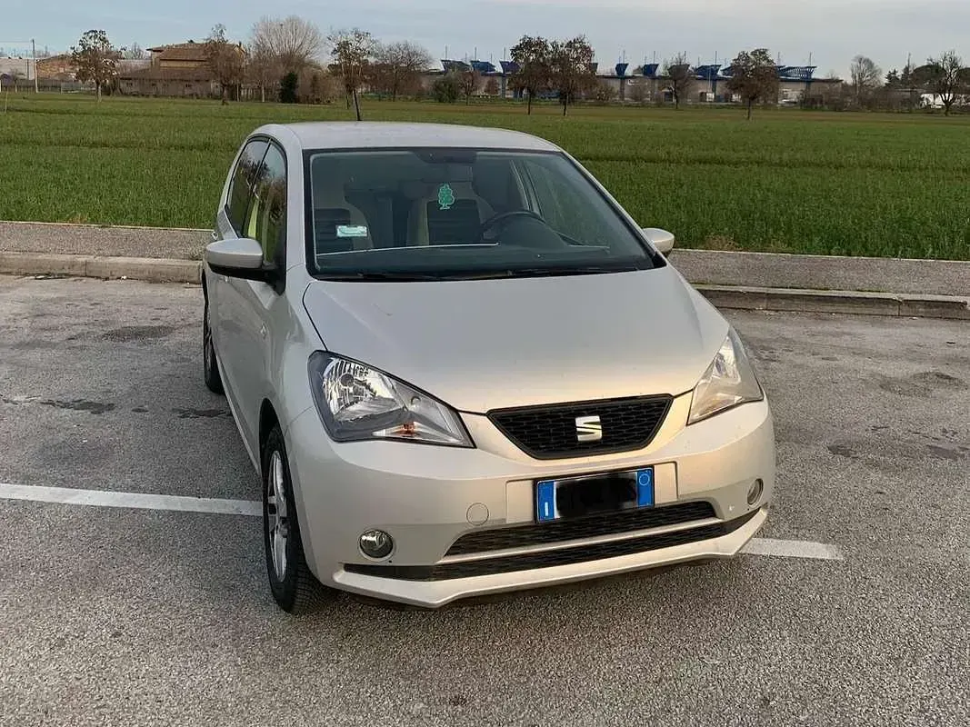 Usata Seat Mii Chic 68 CV (50 kW) 2015 Utilitaria