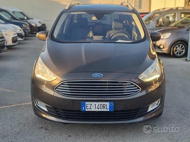 Usata Ford Grand C-Max Titanium 120 CV (88 kW) 2015 Bronzo Monovolume