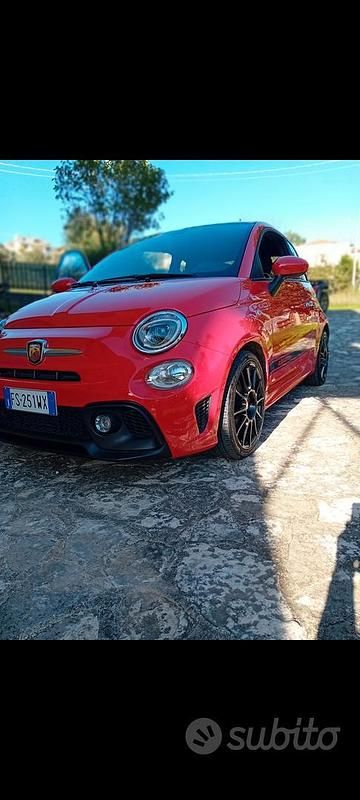Usata Fiat 500 Abarth 145 CV (106 kW) 2018 Rosso Berlina