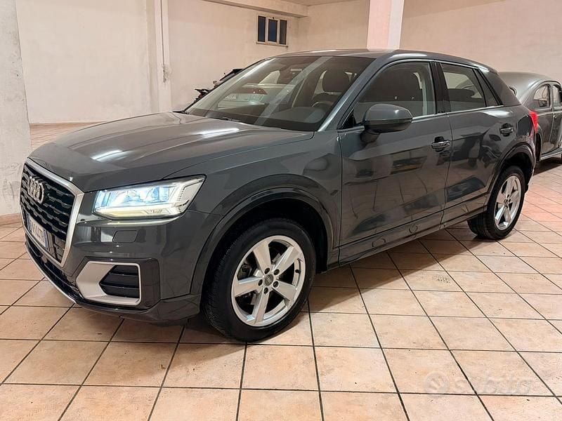 Usata Audi Q2 S-Line 116 CV (85 kW) 2018 Grigio SUV