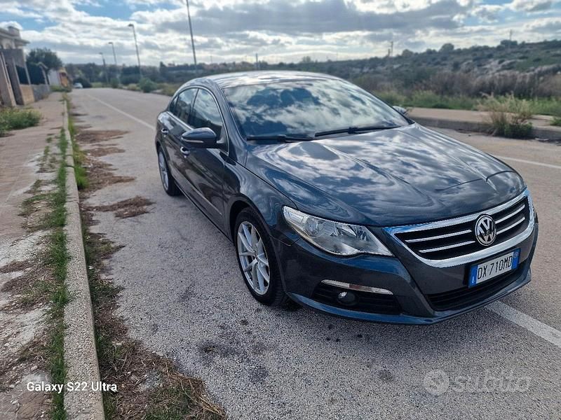 Usata VW Passat 116 CV (85 kW) 2009 Grigio Berlina