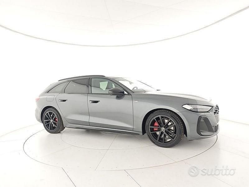 Nuova Audi A5 Comfort 204 CV (150 kW) 2025 Grigio Station wagon