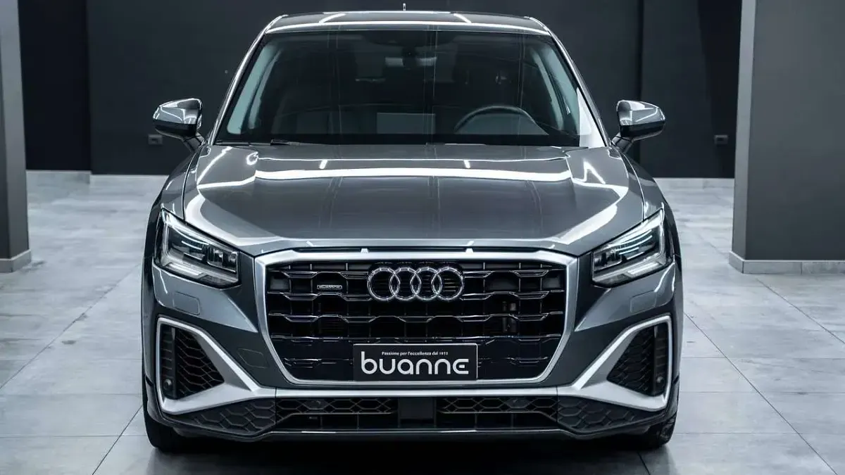 Usata Audi Q2 S-Line 150 CV (110 kW) 2022 Grigio daytona metall perlato SUV