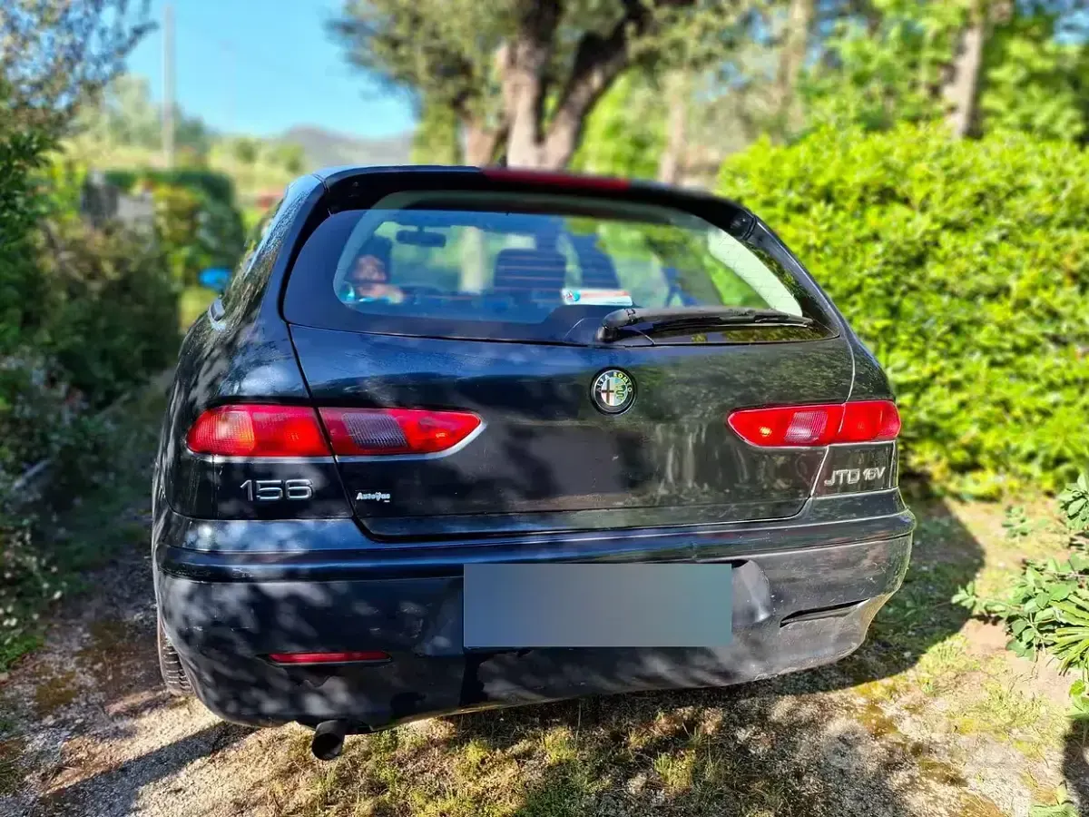 Usata Alfa Romeo 156 Progression 140 CV (102 kW) 2003 Nero Station wagon