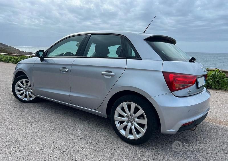 Usata Audi A1 Premium 95 CV (69 kW) 2016 Grigio Utilitaria