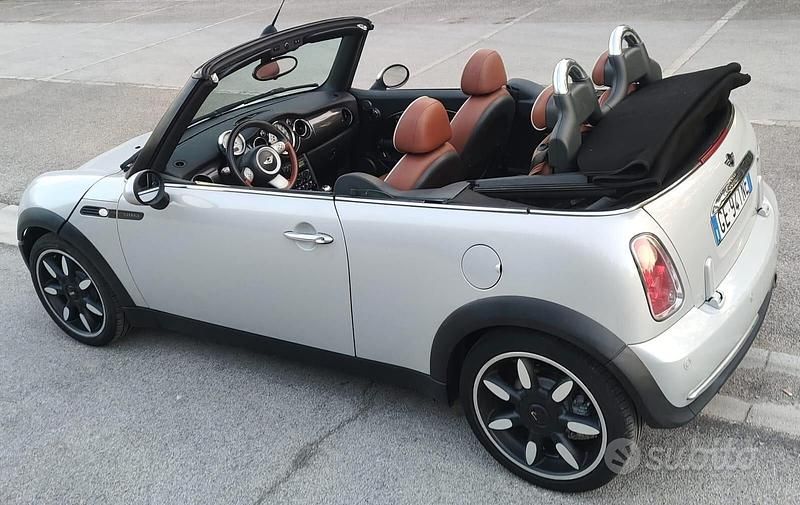 Usata Mini One Cabriolet 115 CV (84 kW) 2008 Grigio Cabrio