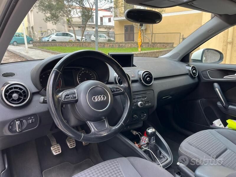 Usata Audi A1 122 CV (89 kW) 2012 Bianco Utilitaria
