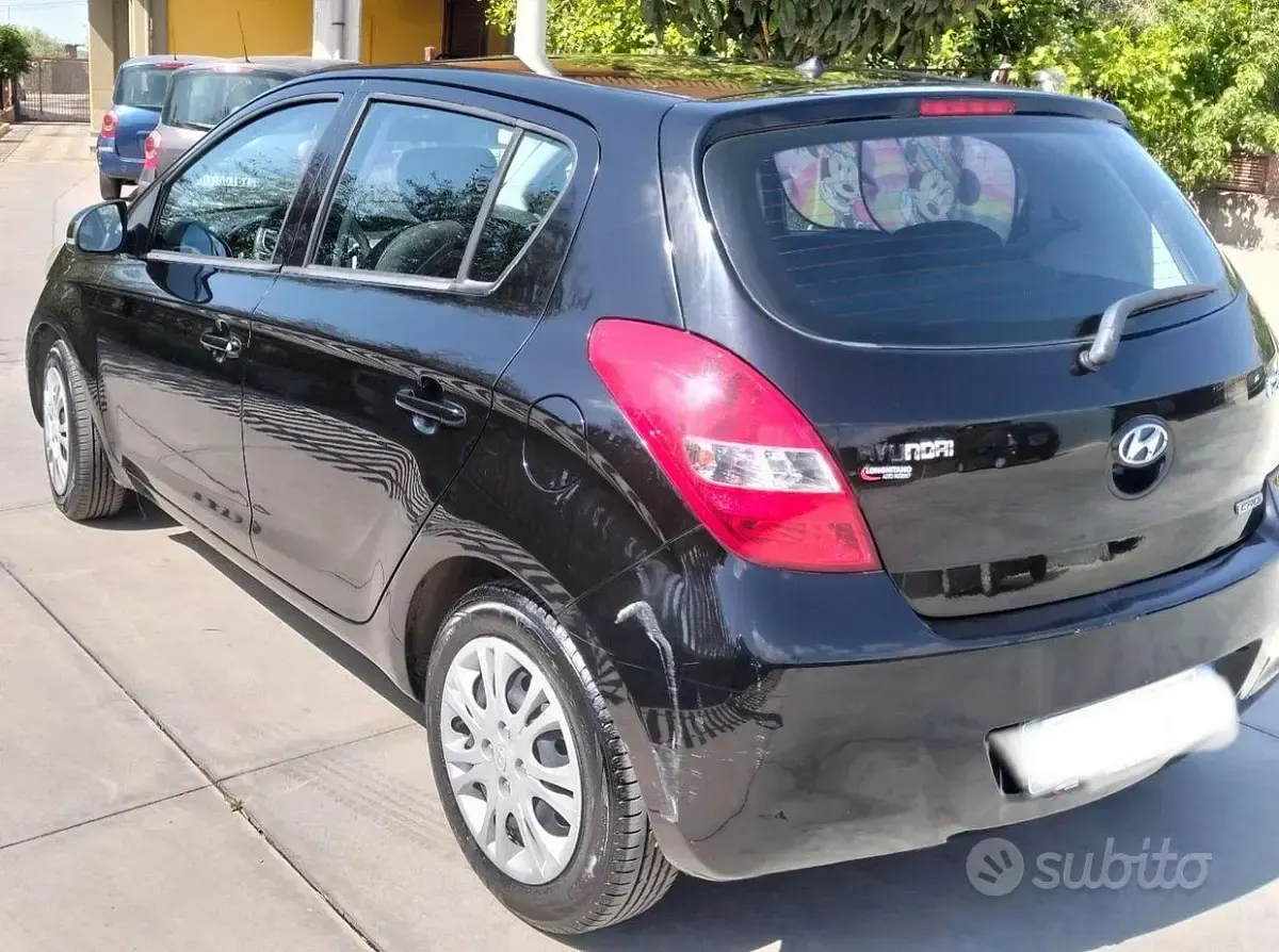 Usata Hyundai i20 2011 Nero Utilitaria