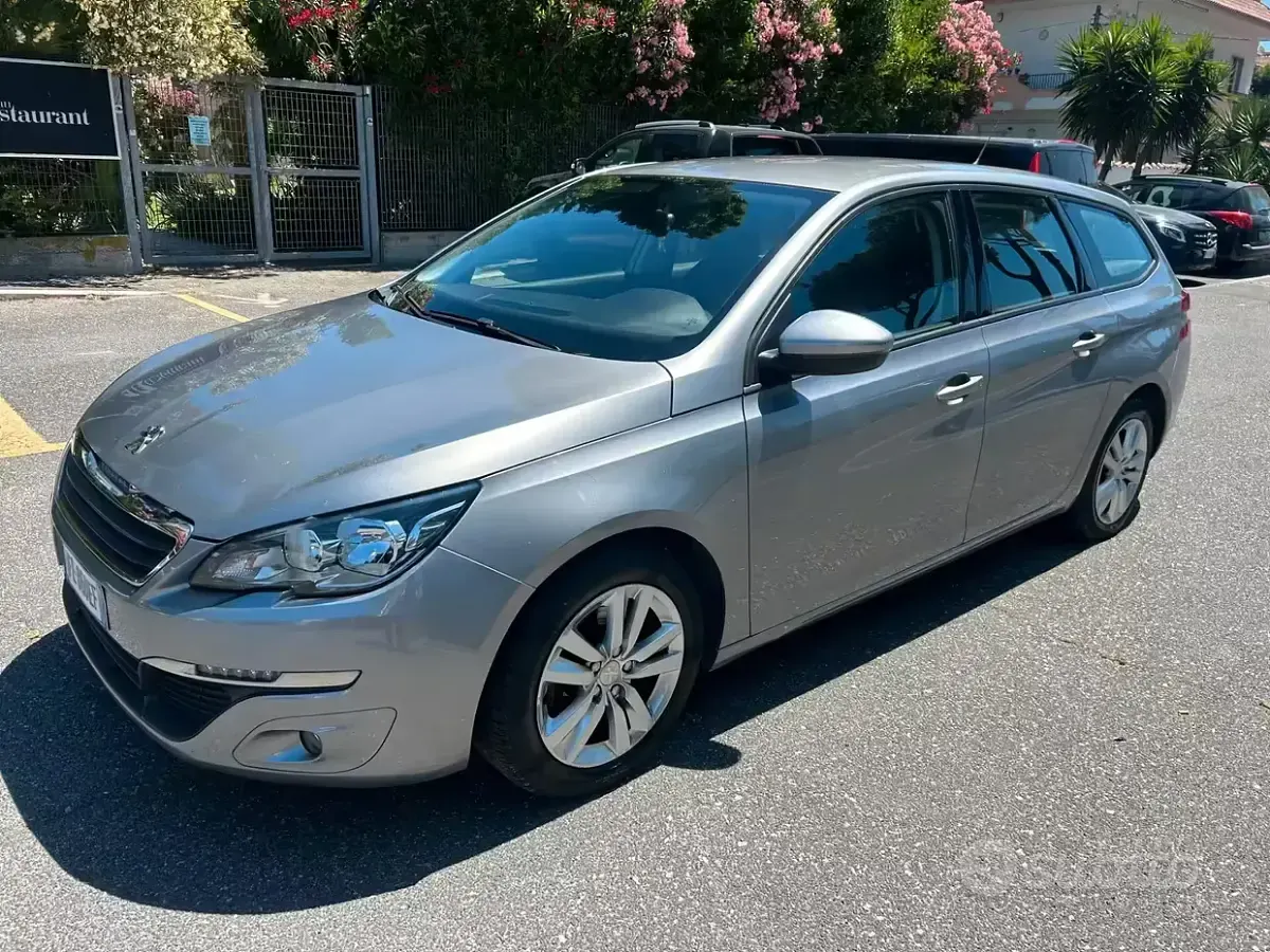 Usata Peugeot 308 Business-Line 99 CV (72 kW) 2016 Grigio Berlina