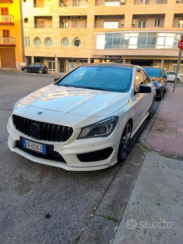 Usata Mercedes CLA200 156 CV (114 kW) 2019 Bianco Berlina