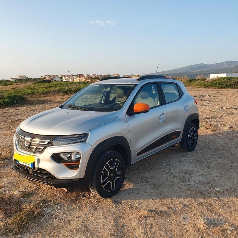 Usata Dacia Spring 18 kW (25 CV) 2022 Grigio Utilitaria