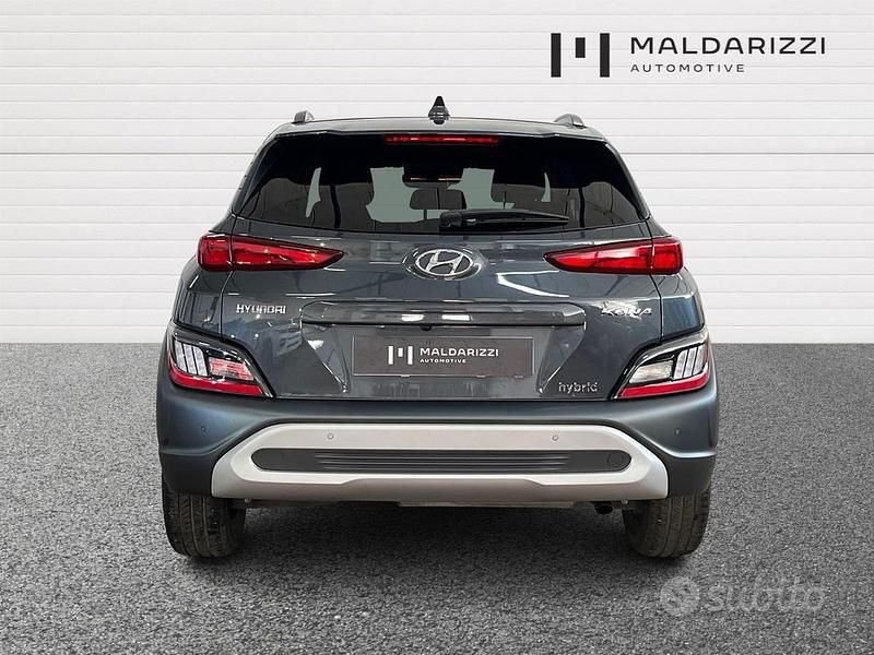 Usata Hyundai Kona 141 CV (103 kW) 2022 Grigio SUV