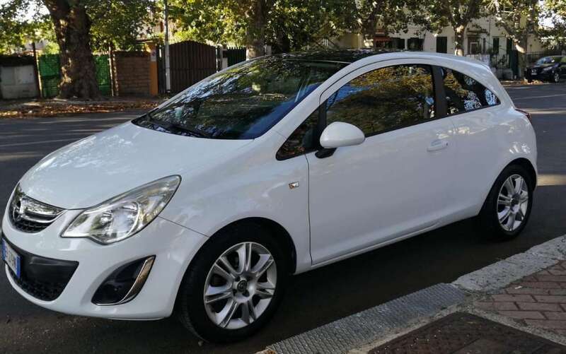 Usato 2013 Opel Corsa 1.2 Benzin 86 CV (6.000 €)