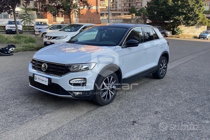 Usata VW T-Roc Advance 116 CV (85 kW) 2019 Grigio SUV