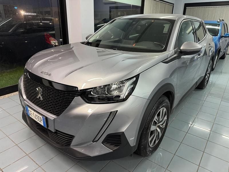 Usata Peugeot 2008 110 CV (80 kW) 2021 Argento SUV