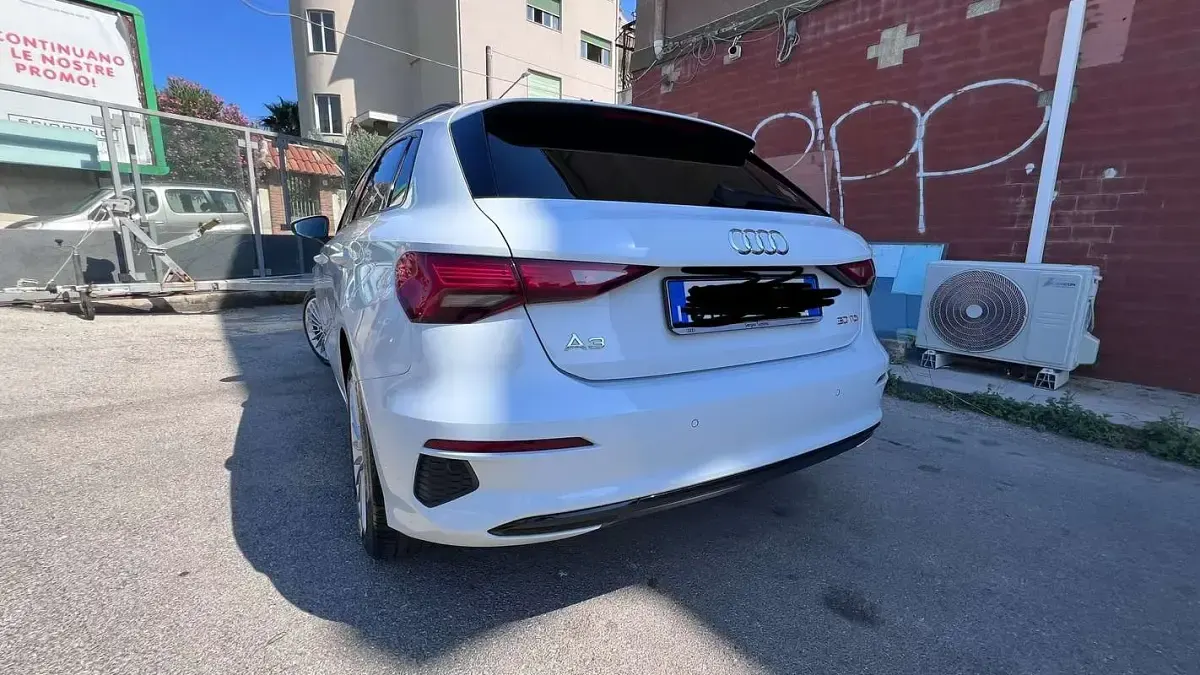 Usata Audi A3 Advanced 116 CV (85 kW) 2022 Bianco Berlina