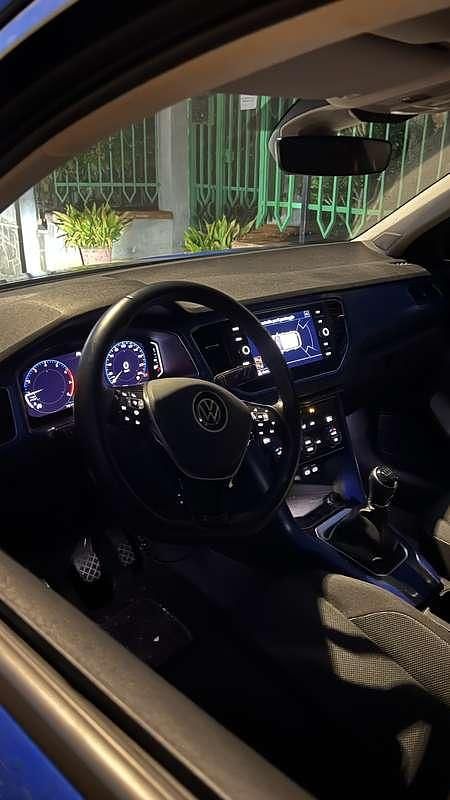 Usata VW T-Roc Style 110 CV (80 kW) 2021 Blu SUV