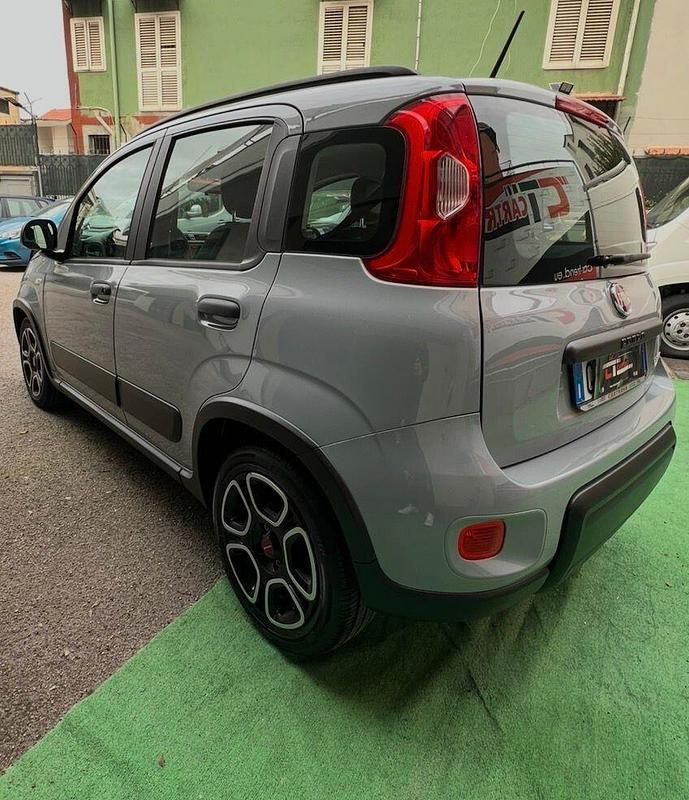 Usata Fiat Panda City Life 69 CV (50 kW) 2021 Grigio Berlina