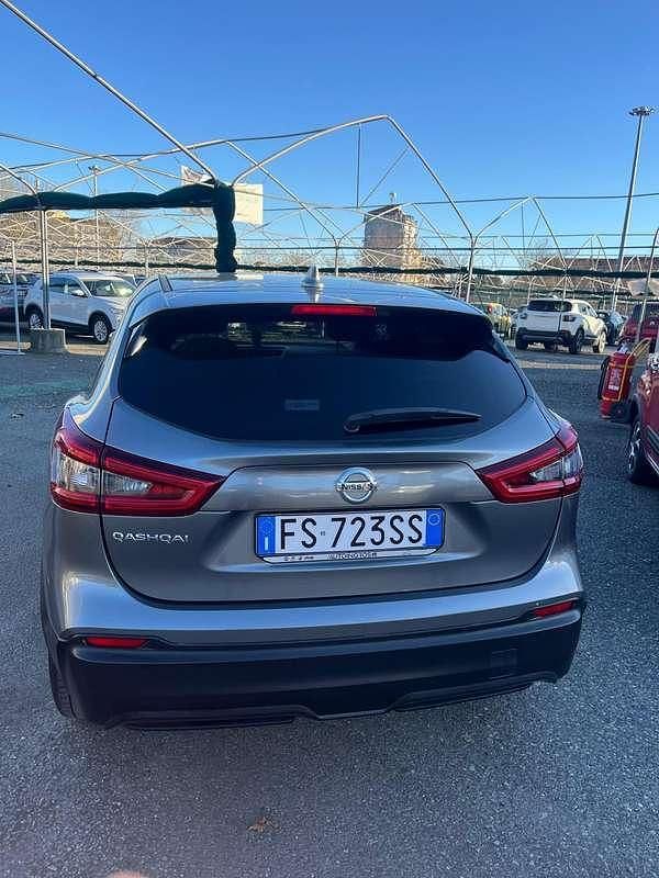 Usata Nissan Qashqai 116 CV (85 kW) 2018 Grigio SUV