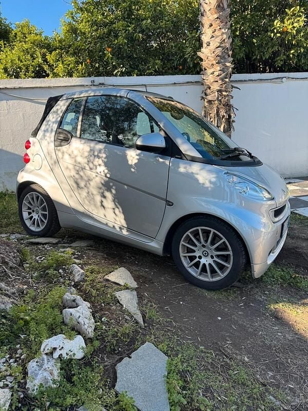 Usata Smart ForTwo Cabrio Passion 84 CV (61 kW) 2011 Argento Cabrio