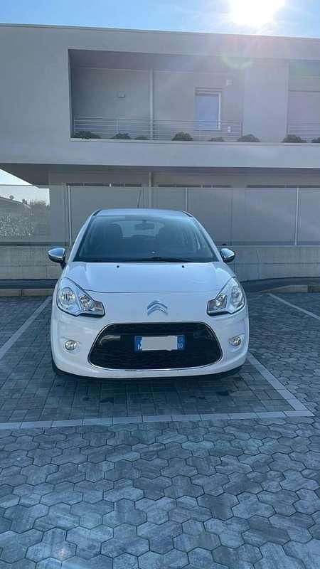 Usata 2012 Citroën C3 Business Class Tre volumi | 5500 € (Buon prezzo) - Immagine 1/4