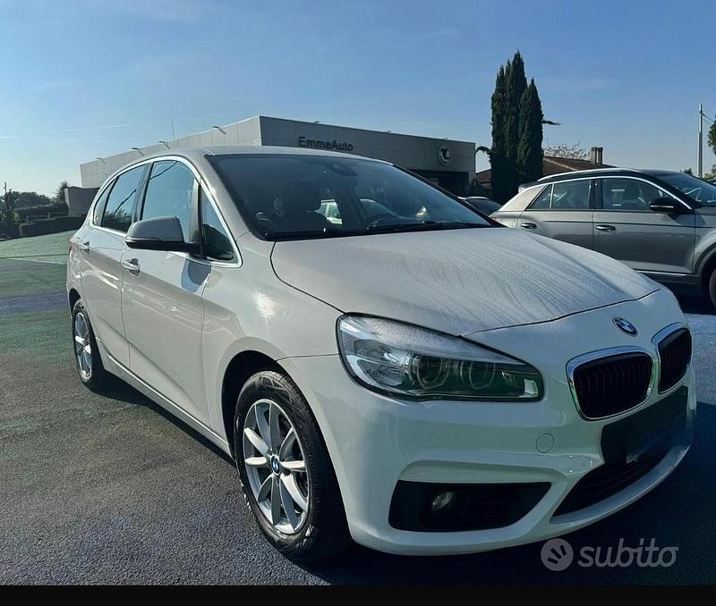 Usata BMW 216 116 CV (85 kW) 2015 Bianco Berlina