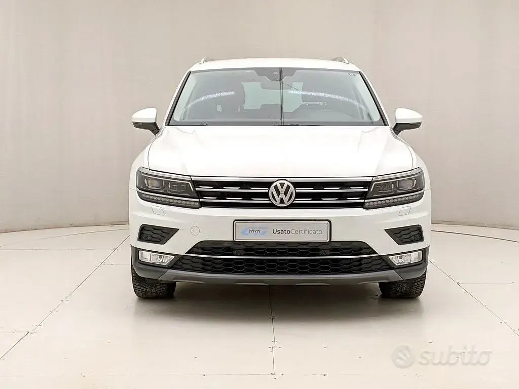 Usata VW Tiguan Executive 150 CV (110 kW) 2017 Bianco SUV