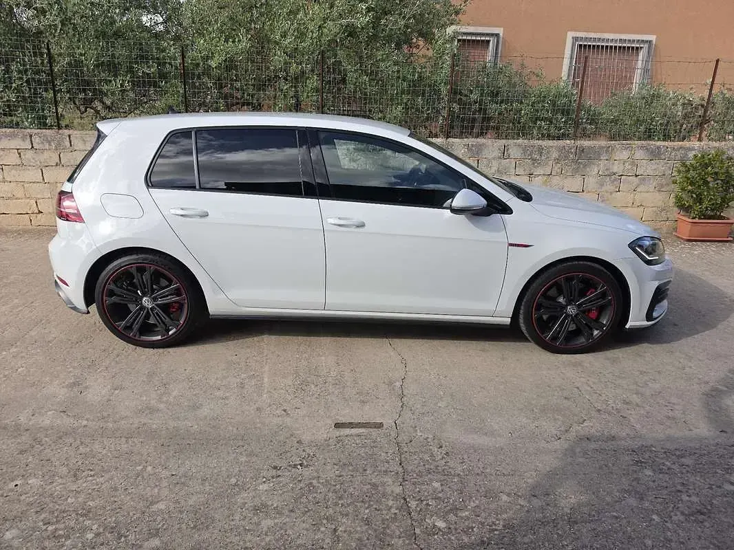 Usata VW Golf VII GTI 245 CV (180 kW) 2019 Bianco Berlina