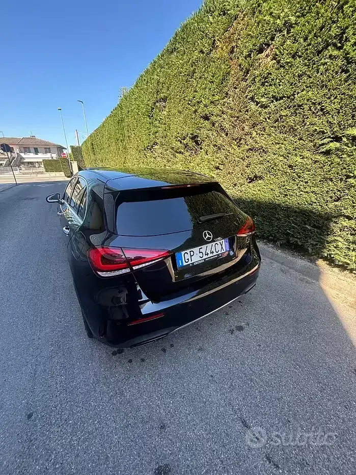 Usata Mercedes A220 190 CV (139 kW) 2022 Nero Berlina