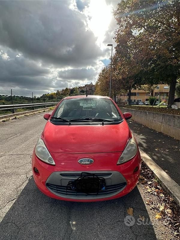 Usata Ford Ka 75 CV (55 kW) 2008 Rosso Berlina