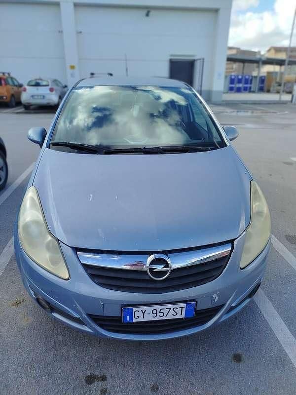 Usata Opel Corsa Enjoy 75 CV (55 kW) 2007 Blu/azzurro Berlina