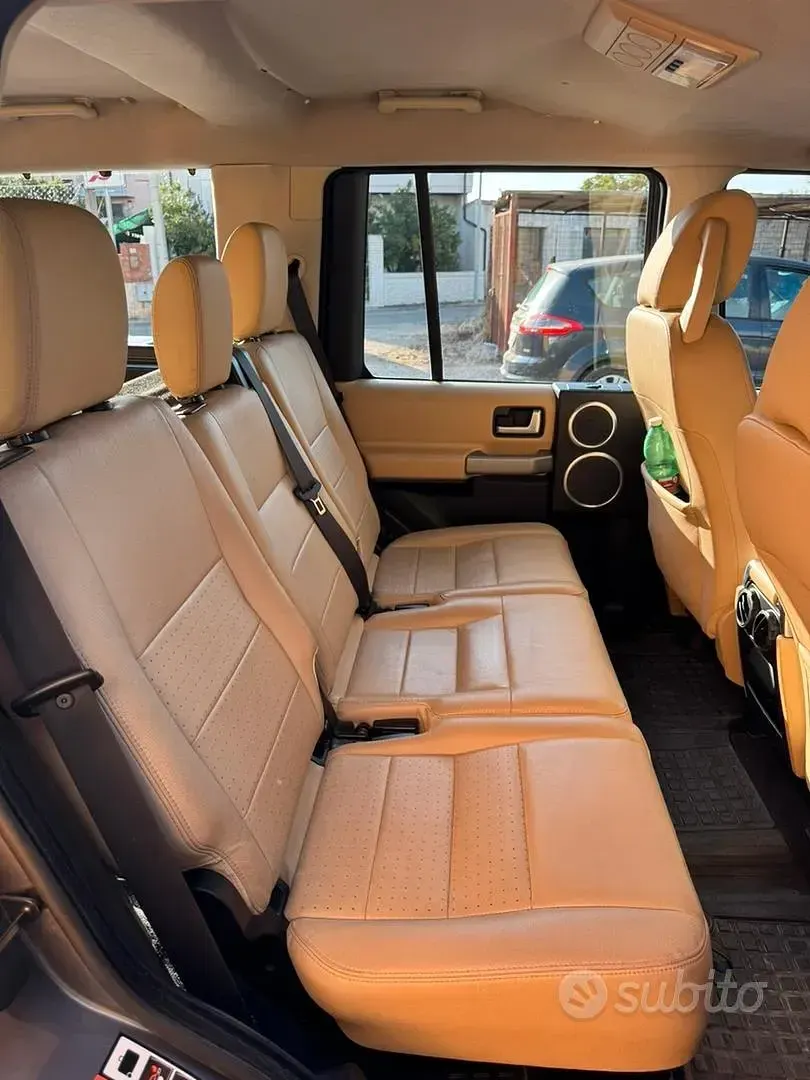 Usata Land Rover Discovery 190 CV (139 kW) 2007 Grigio SUV
