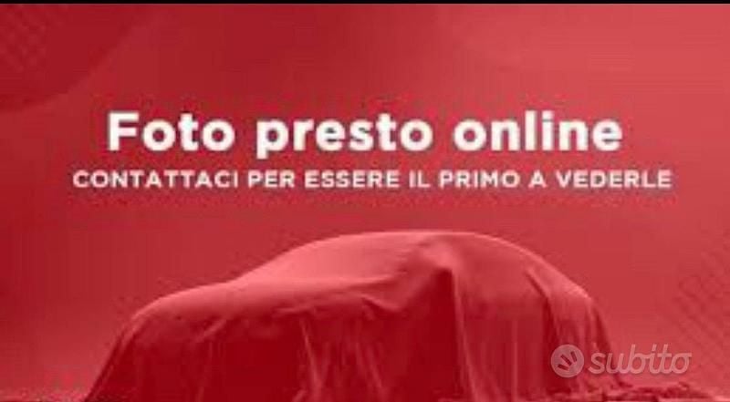 Usata Renault Captur 89 CV (65 kW) 2015 Grigio SUV