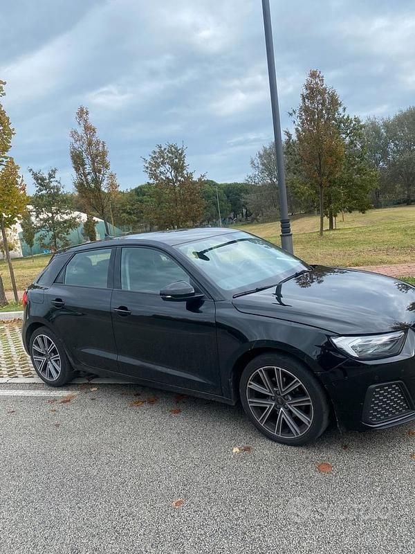 Usata Audi A1 Sportback 95 CV (69 kW) 2020 Nero Utilitaria