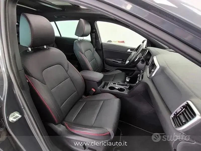 Usata Kia Sportage 136 CV (100 kW) 2021 Grigio SUV