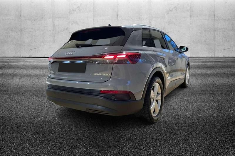 Usata Audi Q4 e-tron Business 69 kW (95 CV) 2022 Grigio SUV