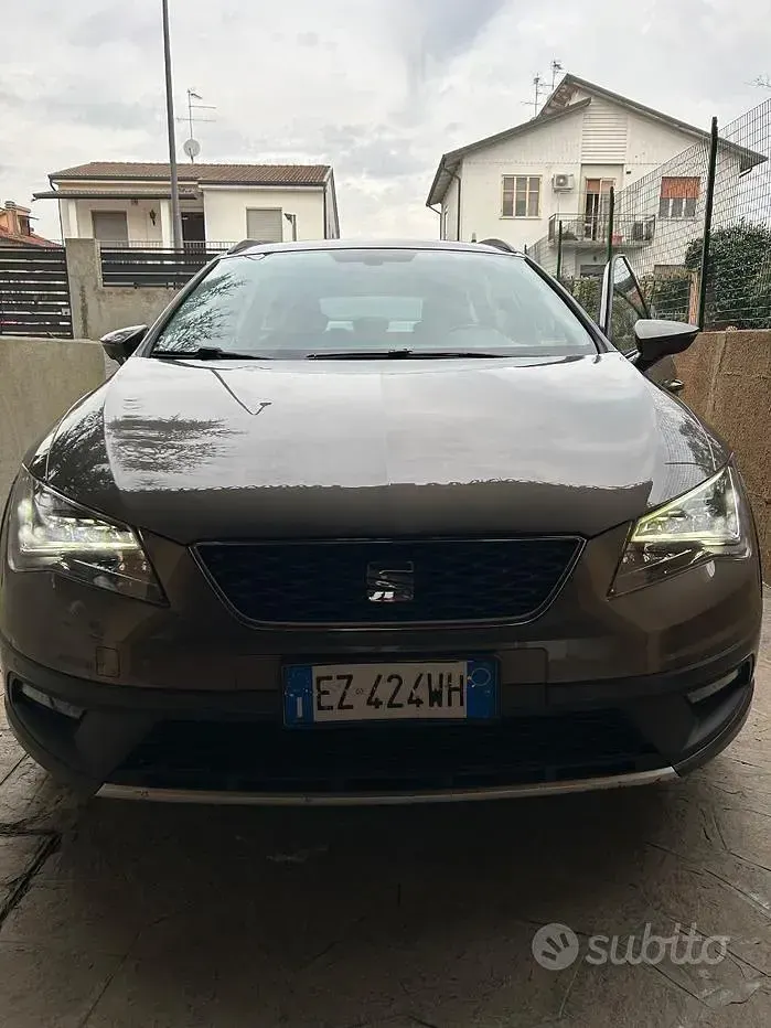 Usata Seat Leon X-Perience 110 CV (80 kW) 2015 Marrone Station wagon