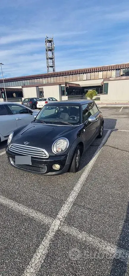 Usata Mini One D 90 CV (66 kW) 2012 Nero Utilitaria