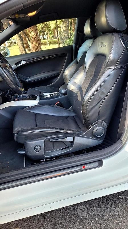 Usata Audi A5 S-Line 2011 Bianco Coupé