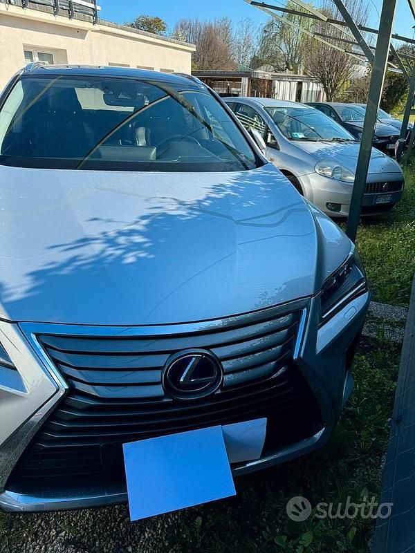 Usata Lexus RX450h+ 2016 Grigio SUV