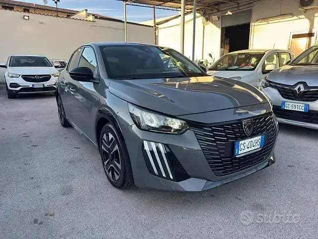 Usata Peugeot 208 S 75 CV (55 kW) 2024 Grigio Utilitaria