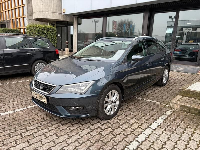 Usata Seat Leon ST 115 CV (84 kW) 2018 Grigio Station wagon