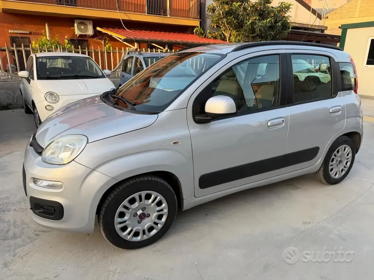 Usata Fiat Panda Easy 69 CV (50 kW) 2015 Grigio Utilitaria