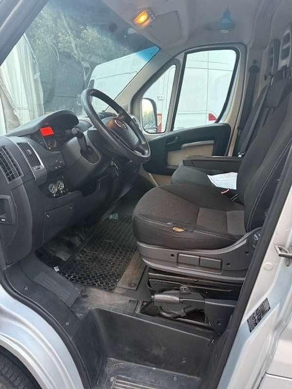 Usata Fiat Ducato 120 CV (88 kW) 2015 Grigio Furgone