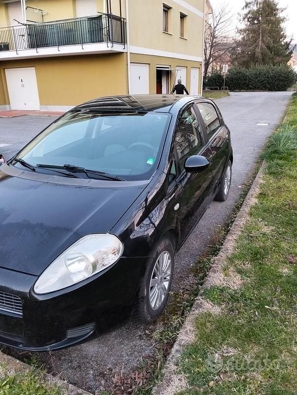 Usata Fiat Grande Punto 2008 Nero Utilitaria