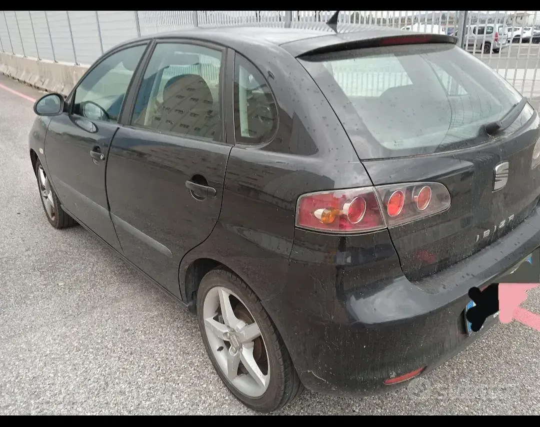 Second-hand Seat Ibiza 71 CP (52 kW) 2007 Negru Hatchback