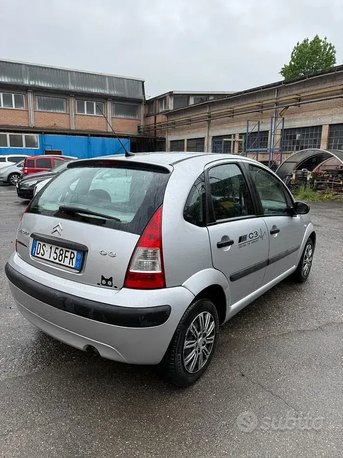 Usata Citroën C3 60 CV (44 kW) 2008 Grigio Berlina